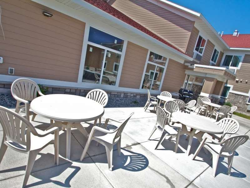 American Inn & Suites Parkers Prairie 외부 사진