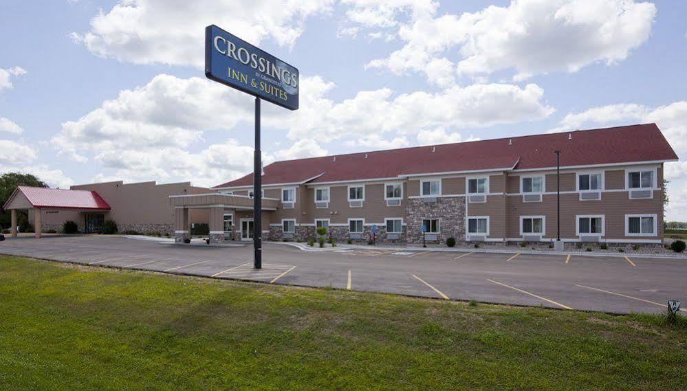 American Inn & Suites Parkers Prairie 외부 사진
